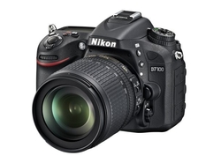 Nikon D7100 - podany na ostro