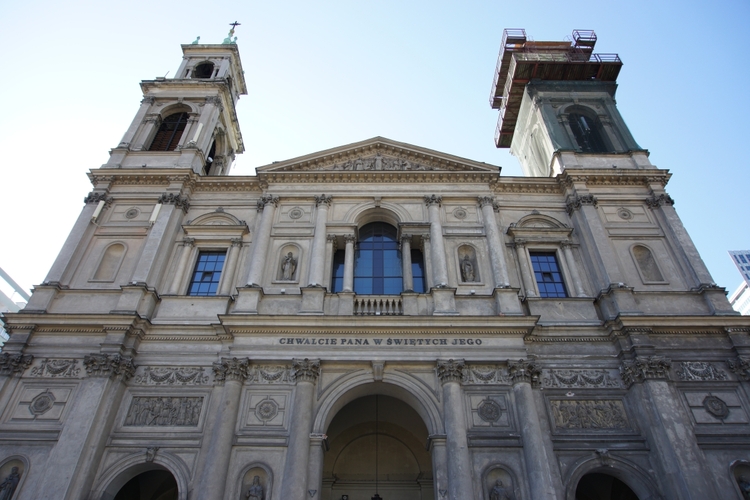 Wyświetl zdjęcia w pełnej rozdzielczości: 
ISO 100 | ISO 200 | ISO 400 | ISO 800 | ISO 1600 | ISO 3200 | ISO 6400 | ISO 12800 | ISO 25600
Aparat: Sony A6000 + Sony E 16-50 mm f/3,5-5,6 PZ OSS